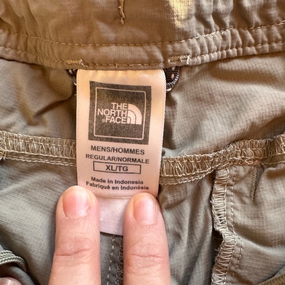 The North Face Men's Cargo Convertible Pants - Khaki - Picture 3 of 3
